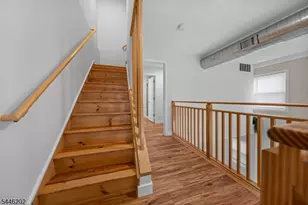 35 Woodside Pl, Newark, NJ 07104 - Photo 18