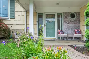 177 Clover Hill Dr, Mount Olive, NJ 07836 - Photo 2