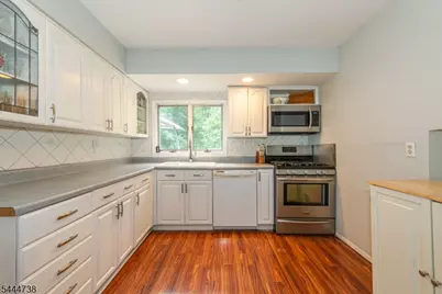 177 Clover Hill Dr, Mount Olive, NJ 07836 - Photo 12