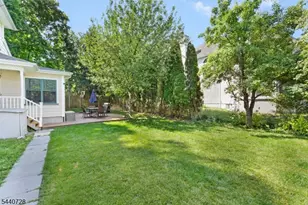 34 Orchard Square, Caldwell, NJ 07006 - Photo 26
