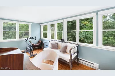 34 Orchard Sq, Caldwell, NJ 07006 - Photo 6
