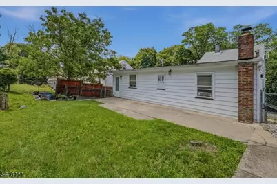 137 New St #1, Paterson, NJ 07501 - Photo 2