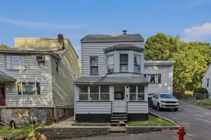 137 New St, Paterson, NJ 07501 - Photo 4