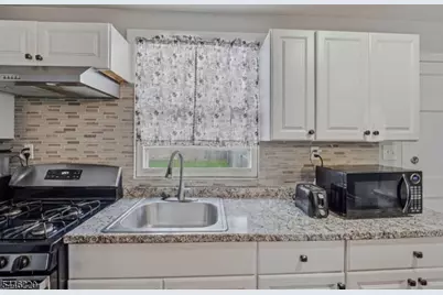 137 New St #1, Paterson, NJ 07501 - Photo 6