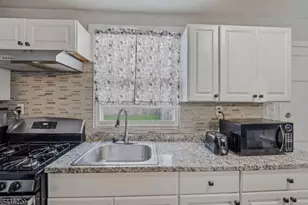137 New St, Paterson, NJ 07501 - Photo 6