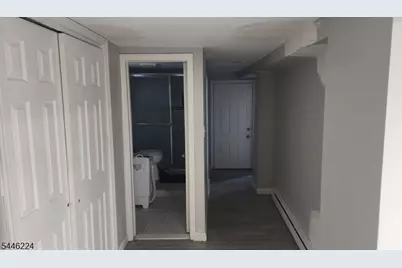 231 Amherst St, East Orange, NJ 07018 - Photo 4