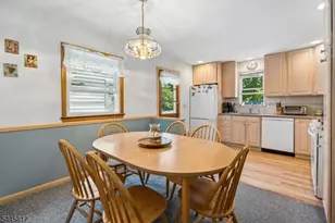 4 Dogwood Terrace, Wayne, NJ 07470 - Photo 6