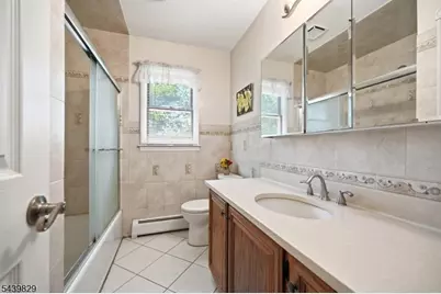 16 Arnold Dr, Parsippany, NJ 07054 - Photo 24
