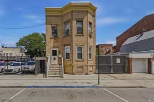 489 E 22nd St, Paterson, NJ 07514 - Photo 1