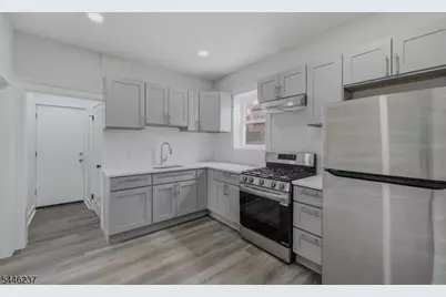 489 E 22nd St #1, Paterson, NJ 07514 - Photo 4