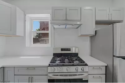 489 E 22nd St #1, Paterson, NJ 07514 - Photo 6