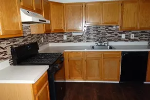808 Magnolia Ln, Branchburg Township, NJ 08876 - Photo 8