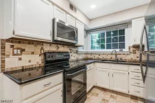 3 Tory Ct, Bedminster Township, NJ 07921 - Photo 14
