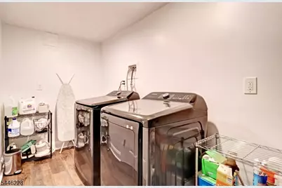 68 Hillside Ave, Florham Park, NJ 07932 - Photo 10