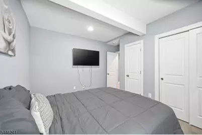 469 Henry St, Elizabeth, NJ 07201 - Photo 12