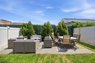 469 Henry St, Elizabeth, NJ 07201 - Photo 20