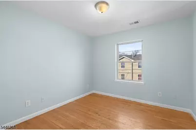 219-221 Clinton Pl, Newark, NJ 07112 - Photo 14