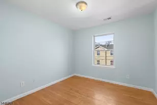 219-221 Clinton Pl, Newark, NJ 07112 - Photo 14
