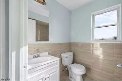 219-221 Clinton Pl, Newark, NJ 07112 - Photo 18