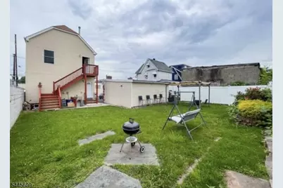 560 Forest St #2, Kearny, NJ 07032 - Photo 12