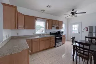 560 Forest St, Kearny, NJ 07032 - Photo 4