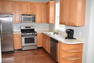 2 Hope St, Lopatcong Township, NJ 08865 - Photo 6