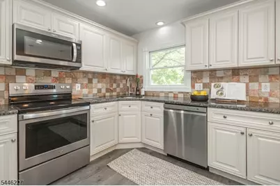 104 Church Rd, Holland Township, NJ 08848 - Photo 8