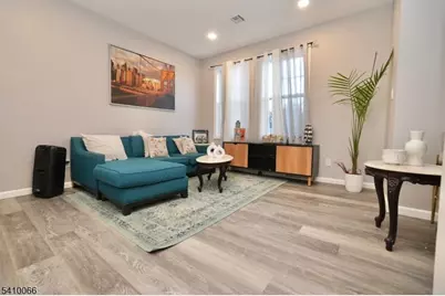 172-176 Delavan Ave, Newark, NJ 07104 - Photo 2