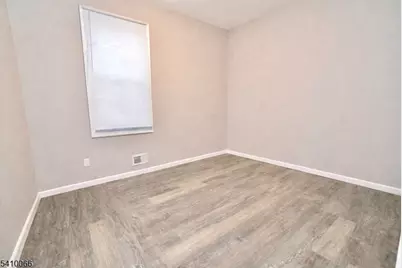 172-176 Delavan Ave, Newark, NJ 07104 - Photo 6