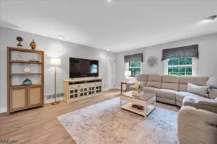 891 Sherwood Rd, Bridgewater, NJ 08807 - Photo 12