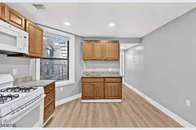 220 3rd St #17, Passaic, NJ 07055 - Photo 4