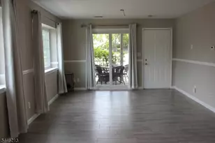 37 Ray Ct Ondo, Bedminster Township, NJ 07921 - Photo 2