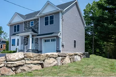 142 Passaic Ave, Roseland, NJ 07068 - Photo 4