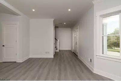 142 Passaic Ave, Roseland, NJ 07068 - Photo 20