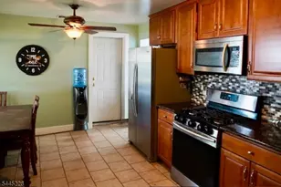 19 Seminole Ave, Parsippany, NJ 07034 - Photo 4