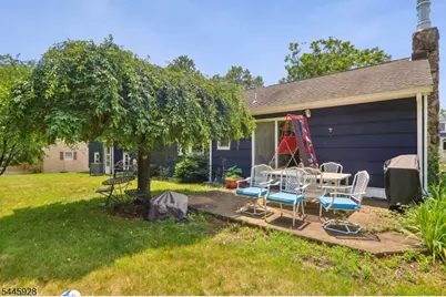 50 School Ave, East Hanover Township, NJ 07936 - Photo 20