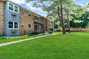 38 Deanna Dr, Hillsborough Township, NJ 08844 - Photo 18