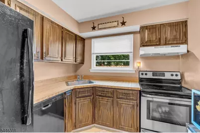 38 Deanna Dr #105, Hillsborough Township, NJ 08844 - Photo 10