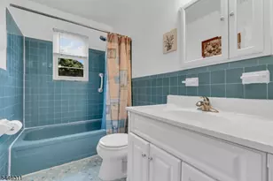 38 Deanna Dr, Hillsborough Township, NJ 08844 - Photo 16