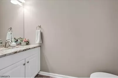 39 Meadowview Dr, Lopatcong Township, NJ 08865 - Photo 20