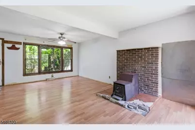 71 Center St, West Milford, NJ 07480 - Photo 8