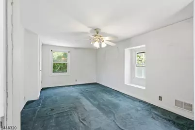 71 Center St, West Milford, NJ 07480 - Photo 18