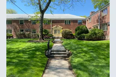 50 S 1st St, Bergenfield, NJ 07621 - Photo 2