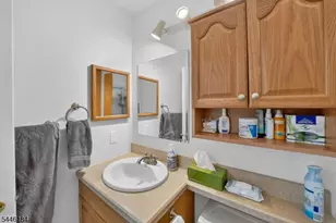 161 Gregory Ln, Franklin Township, NJ 08823 - Photo 38