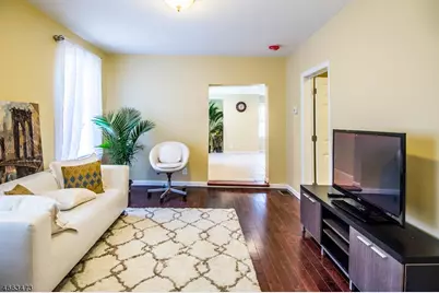 911 Anna St, Elizabeth, NJ 07201 - Photo 2