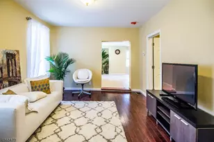 911 Anna St, Elizabeth, NJ 07201 - Photo 2