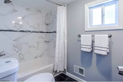 911 Anna St, Elizabeth, NJ 07201 - Photo 10