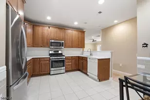 2205 Conrad Way, Franklin Township, NJ 08873 - Photo 18