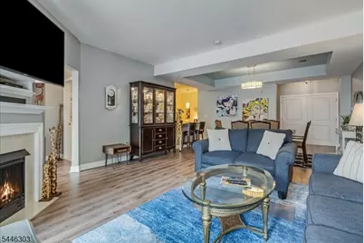 8205 Harcourt Rd #8205, Clifton, NJ 07013 - Photo 4
