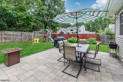 81 Summit Ave, Butler, NJ 07405 - Photo 20
